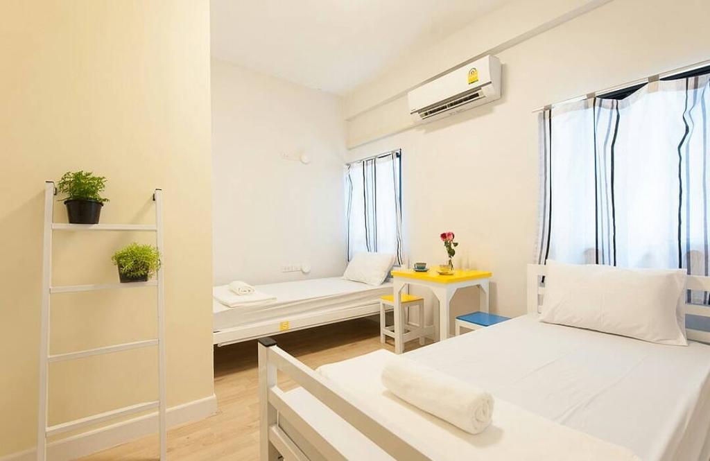 My Thai Hostel Bangkok Eksteriør billede