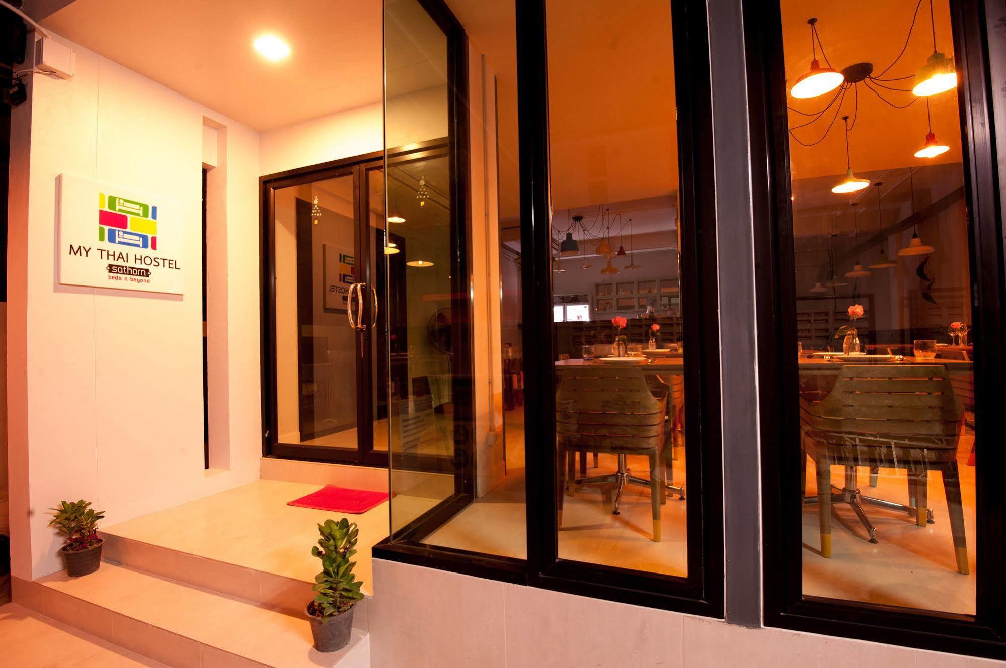 My Thai Hostel Bangkok Eksteriør billede