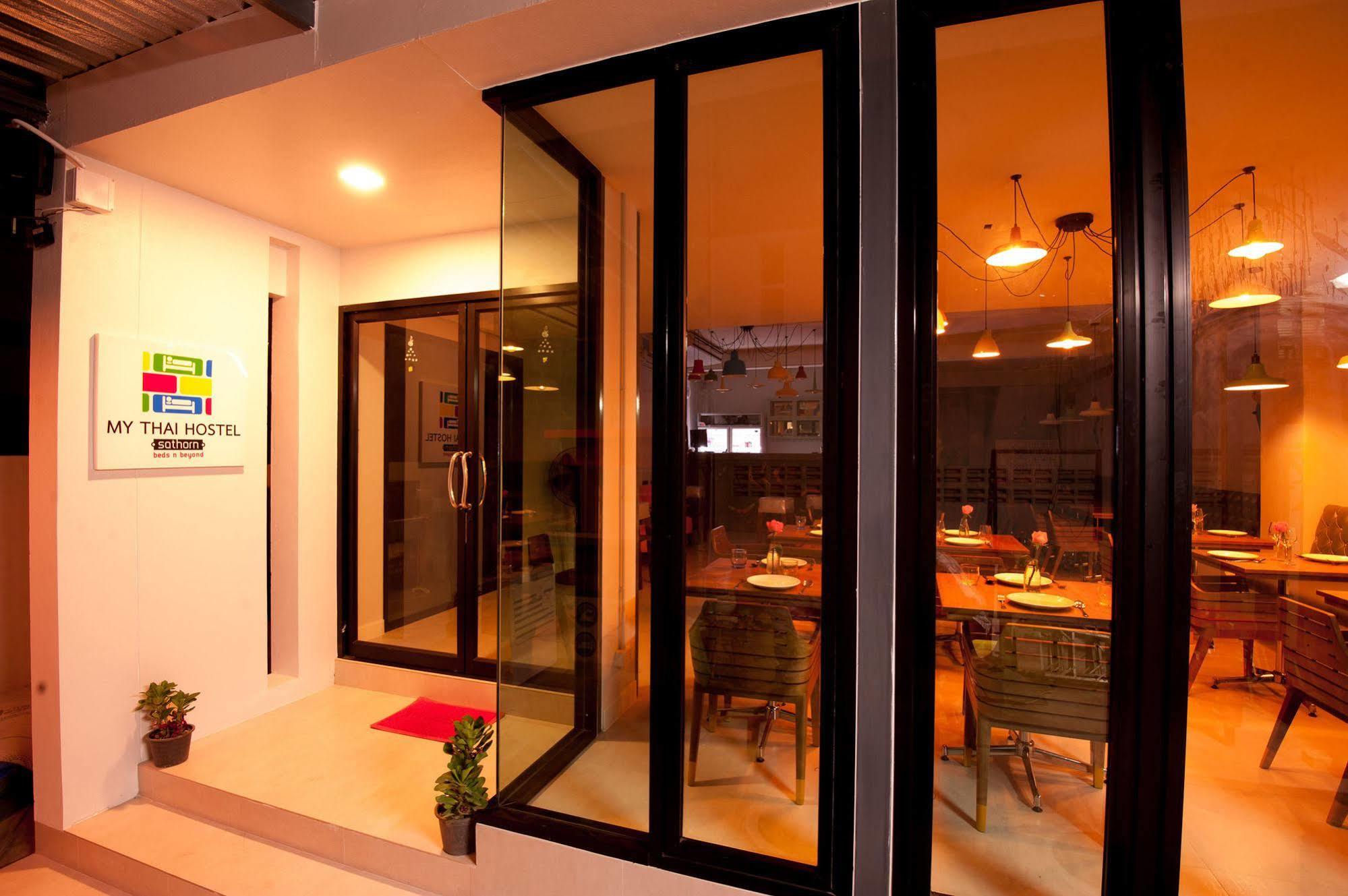 My Thai Hostel Bangkok Eksteriør billede